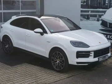 PORSCHE Cayenne Coupe E-Hybrid Luft AHK BOSE HEAD UP INN