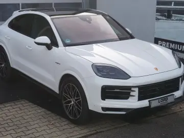 PORSCHE Cayenne Coupe E-Hybrid Luft AHK BOSE HEAD UP INN
