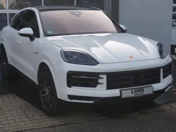 PORSCHE Cayenne Coupe E-Hybrid Luft AHK BOSE HEAD UP INN