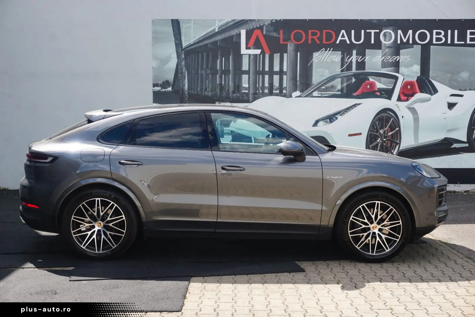 PORSCHE Cayenne Coupe E-Hybrid HAL AHK BOSE INNO Mod2025