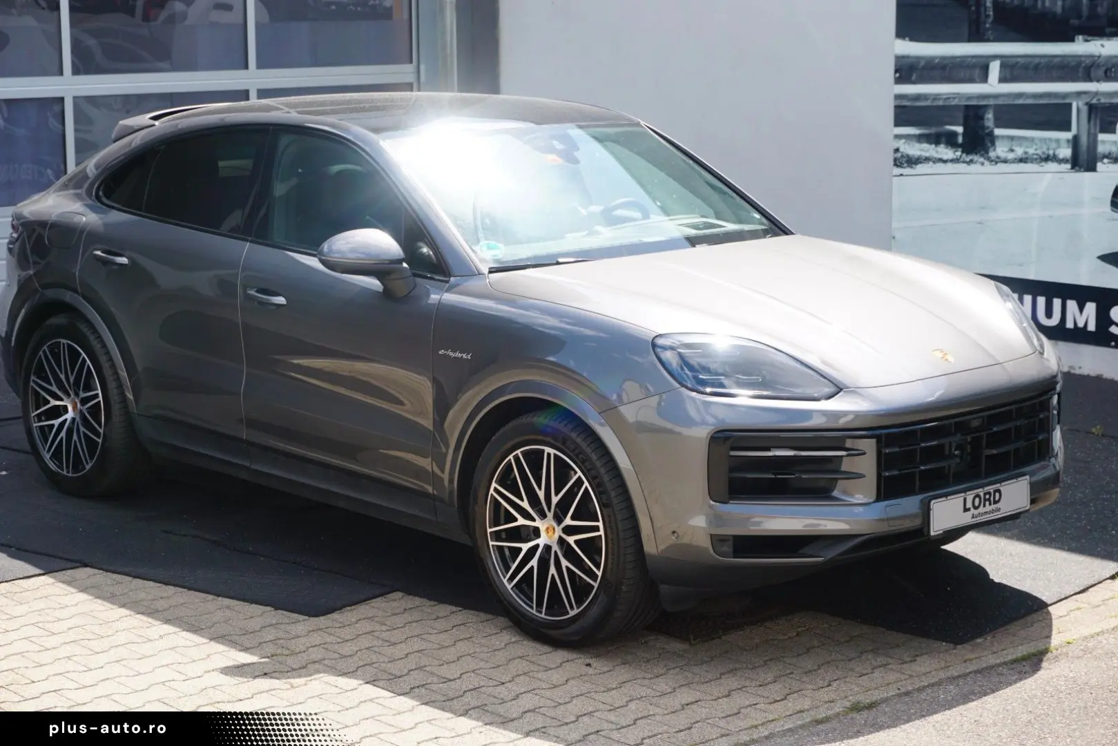 PORSCHE Cayenne Coupe E-Hybrid HAL AHK BOSE INNO Mod2025