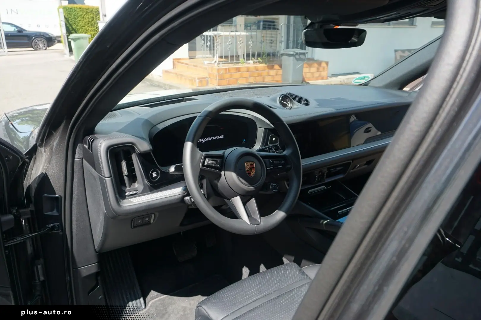 PORSCHE Cayenne Coupe E-Hybrid HAL AHK BOSE INNO Mod2025