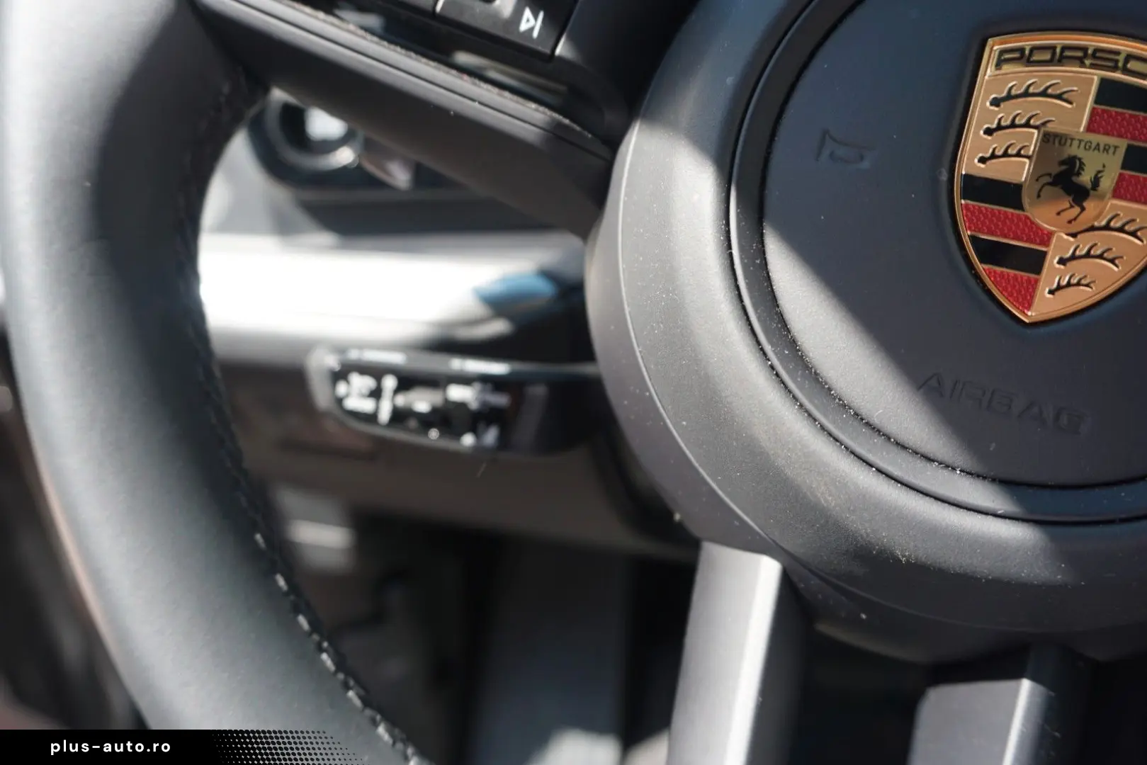 PORSCHE Cayenne Coupe E-Hybrid HAL AHK BOSE INNO Mod2025