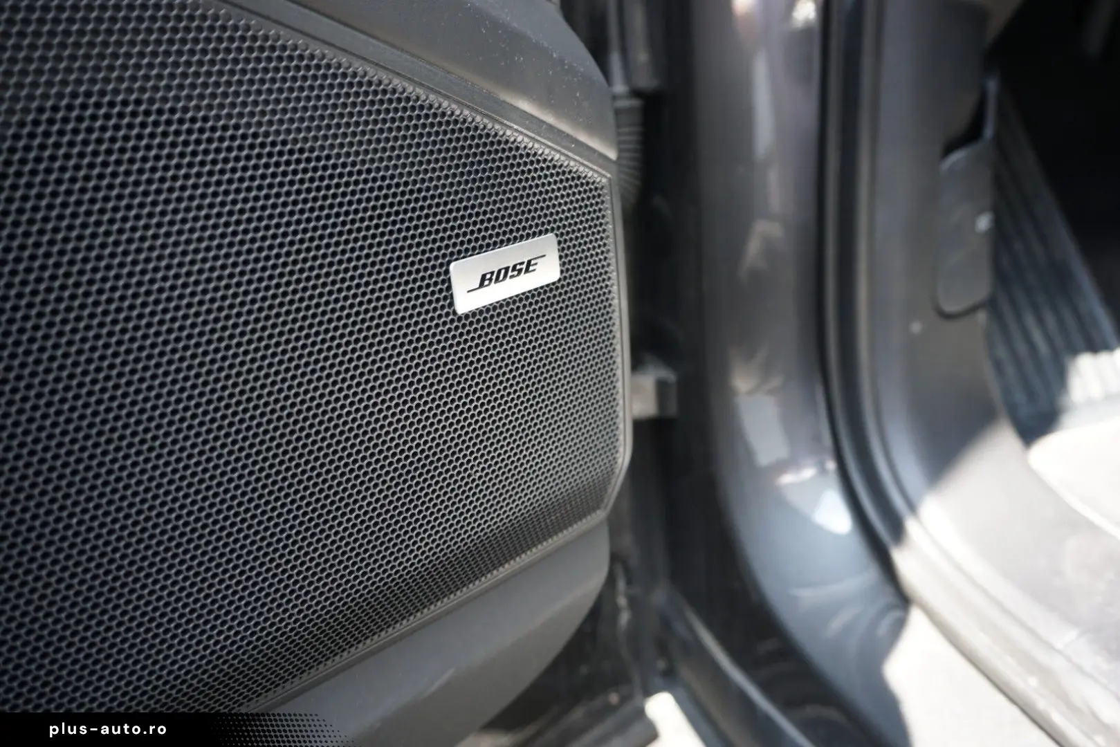PORSCHE Cayenne Coupe E-Hybrid HAL AHK BOSE INNO Mod2025
