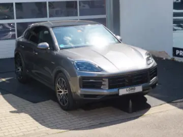 PORSCHE Cayenne Coupe E-Hybrid HAL AHK BOSE INNO Mod2025