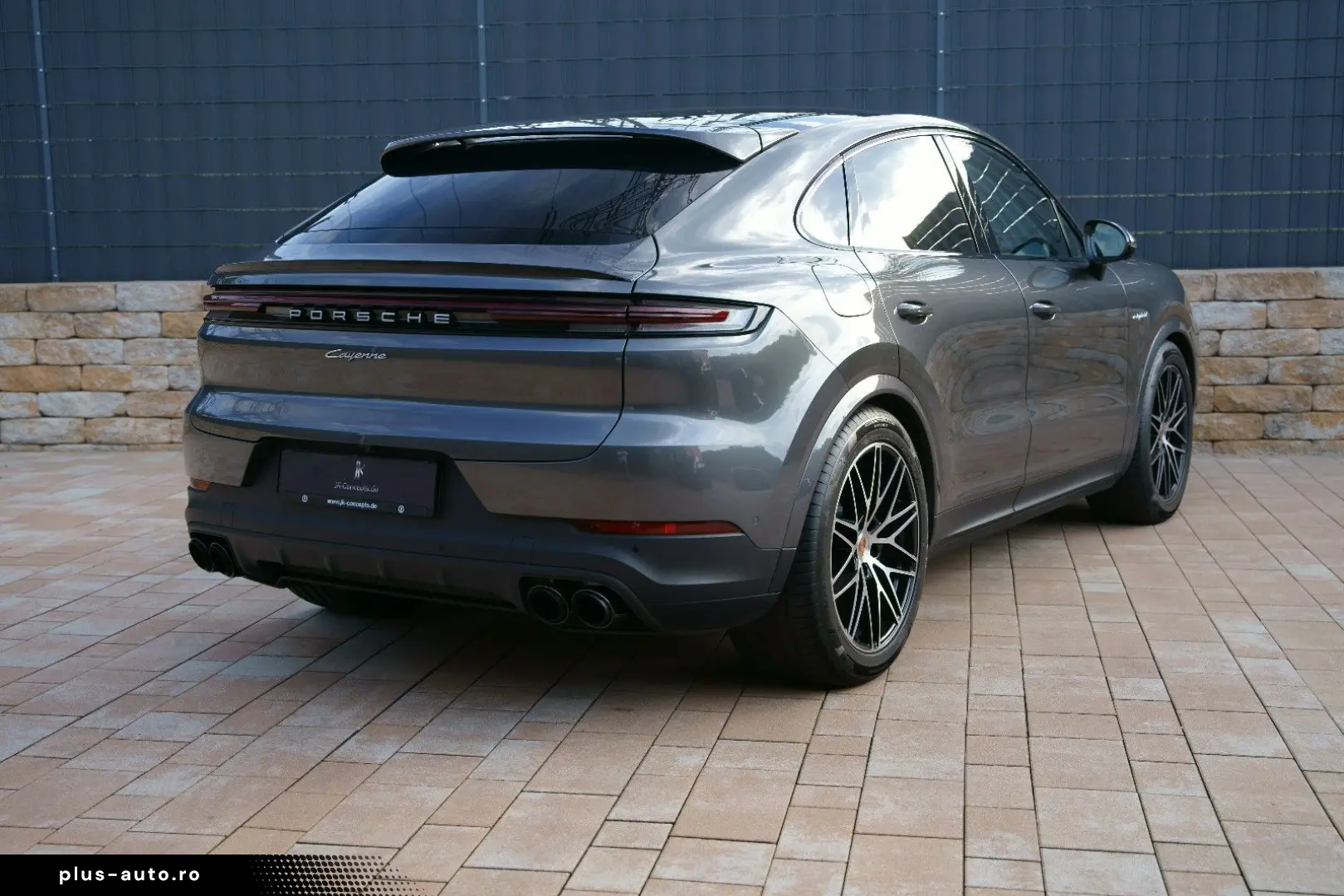 PORSCHE Cayenne Coupe E-Hybrid  18W. HEAD-UP INNO
