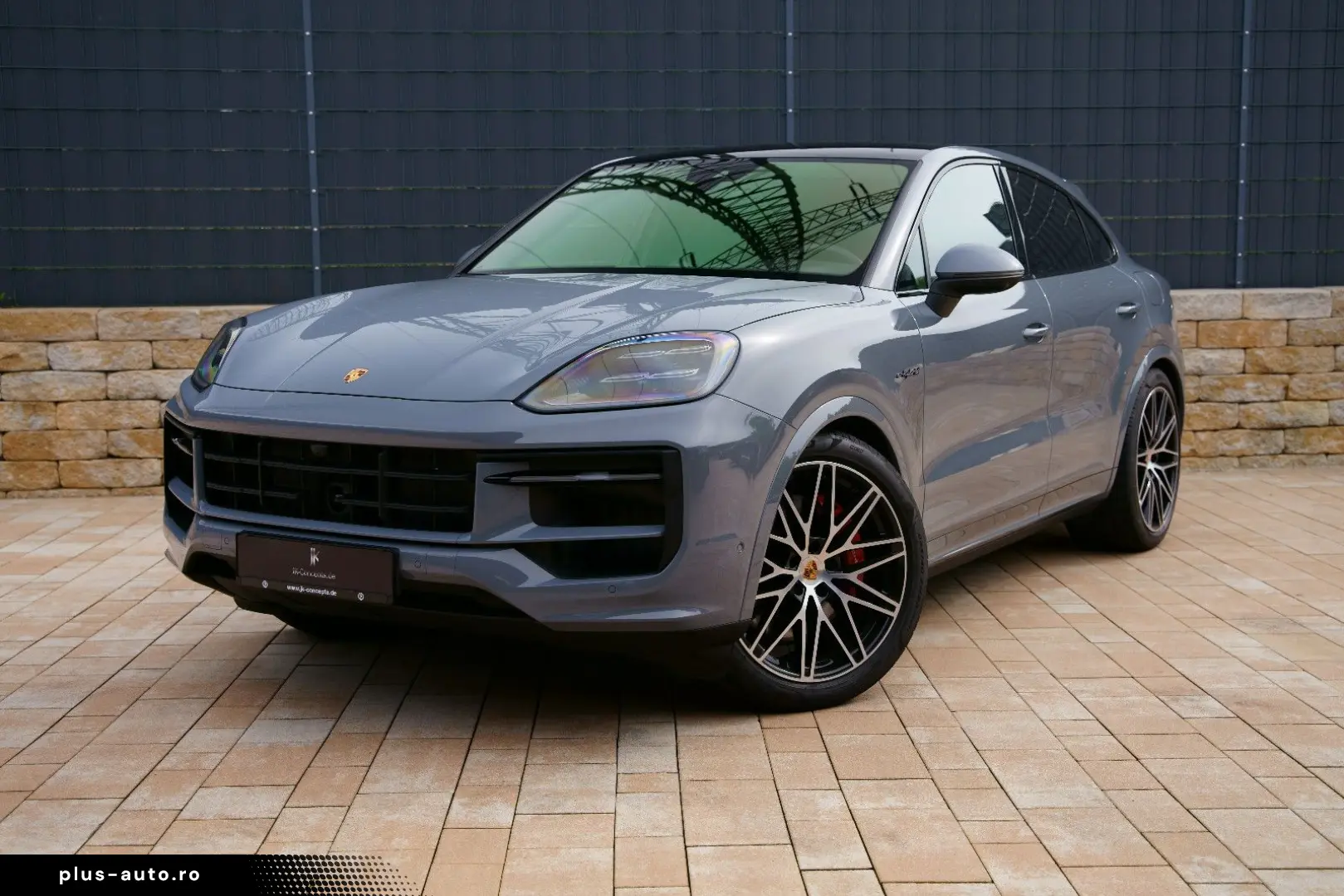 PORSCHE Cayenne Coupe S E-Hybrid SportDesign   SportAGA