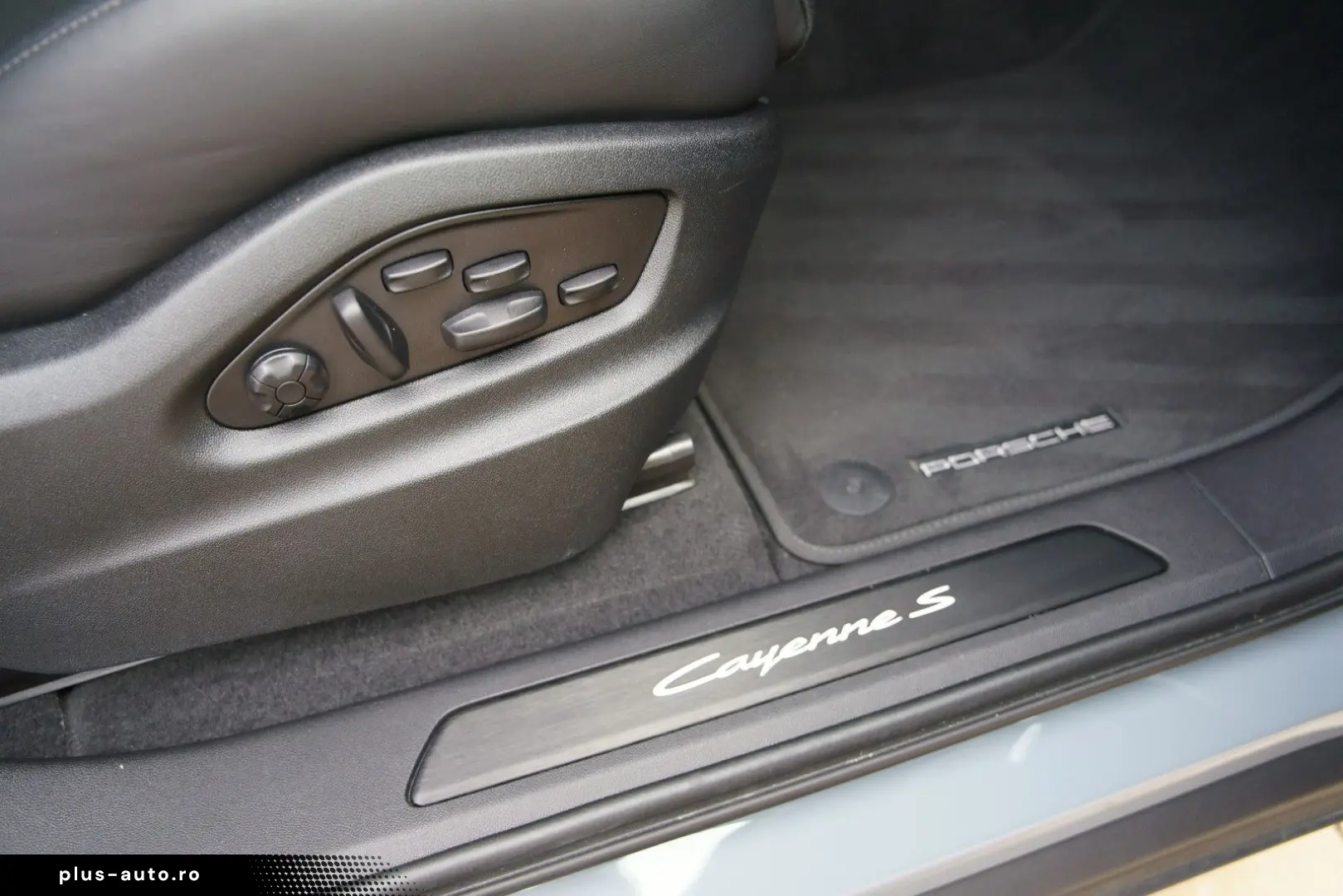 PORSCHE Cayenne Coupe S E-Hybrid SportDesign   SportAGA
