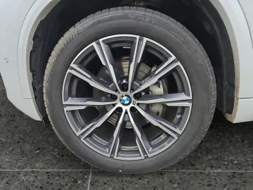 BMW X5 xDr30d MSp SkyLounge SoftClose IcGlow Ventilation