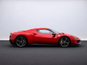 FERRARI 296 GTB
