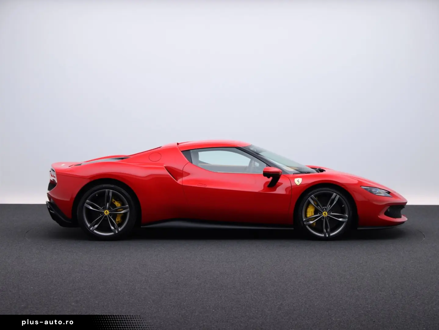 FERRARI 296 GTB