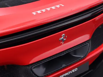 FERRARI 296 GTB