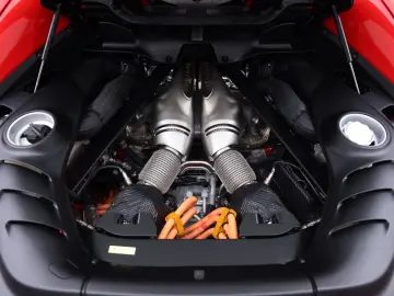 FERRARI 296 GTB