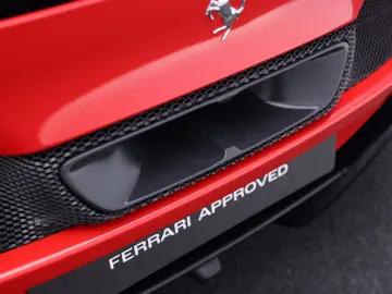 FERRARI 296 GTB