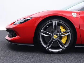 FERRARI 296 GTB