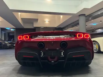 FERRARI SF90  STRADALE CARBONFELGE LIFT JBL-PREMIUM