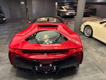 FERRARI SF90  STRADALE CARBONFELGE LIFT JBL-PREMIUM