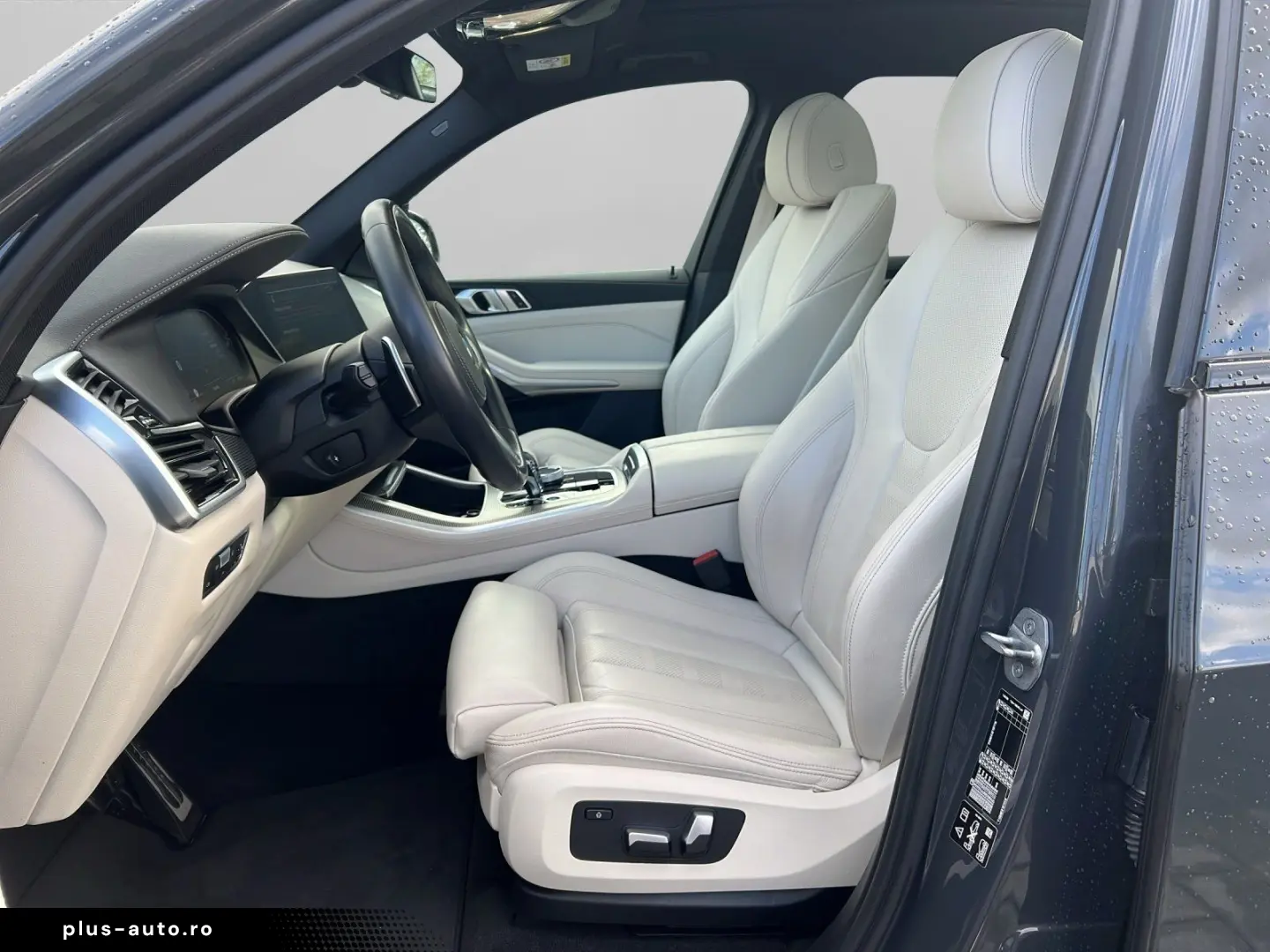 BMW X5 xDr25d MSpo SkyLounge 360 DisplayKey