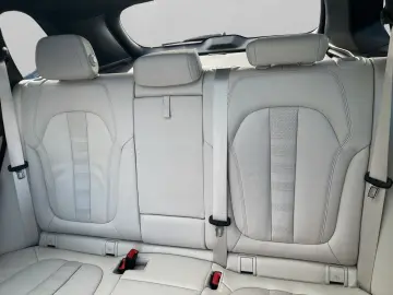BMW X5 xDr25d MSpo SkyLounge 360 DisplayKey