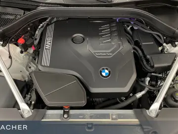 BMW X4 xDrive 20i M-Sport