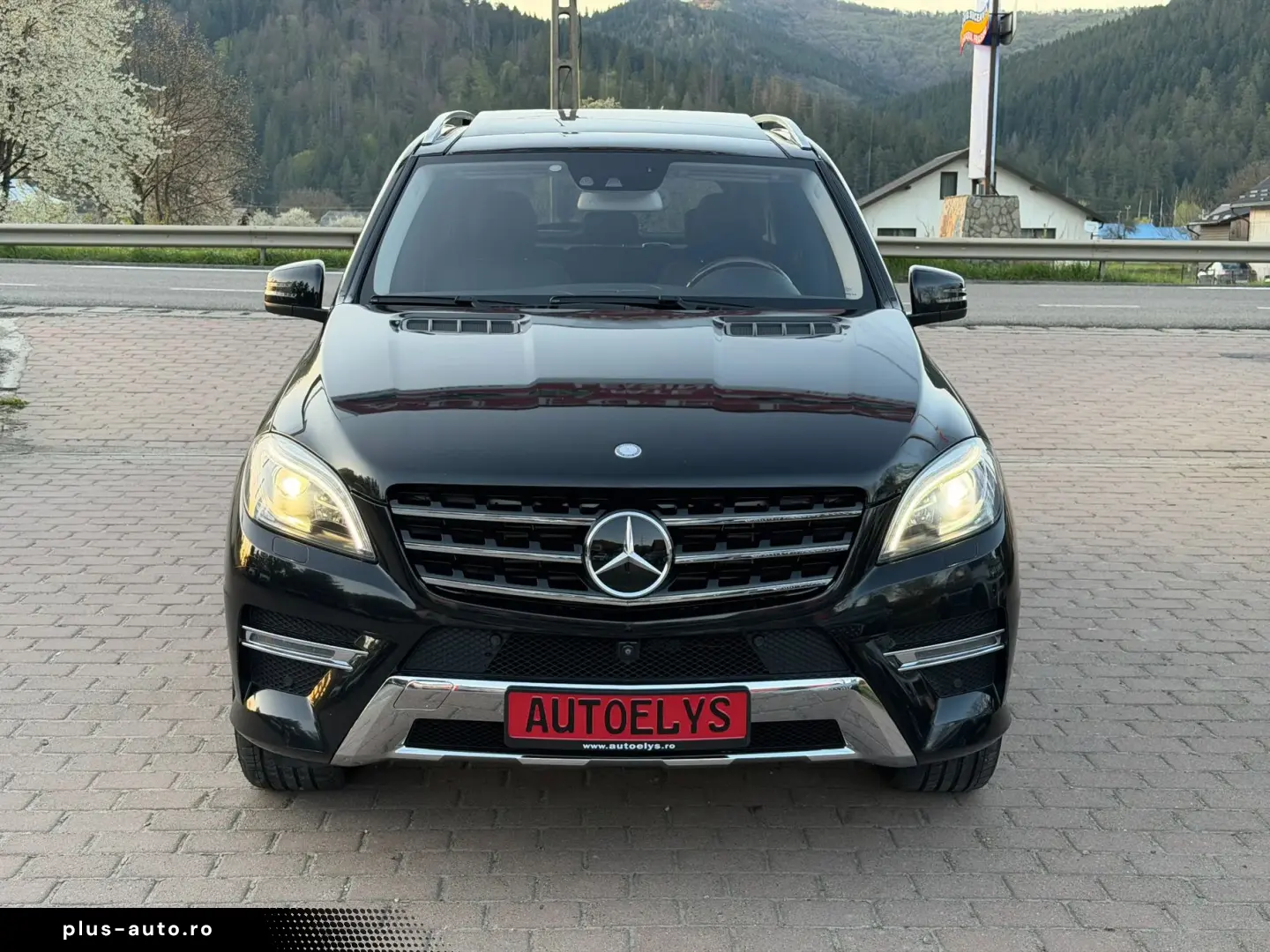 MERCEDES-BENZ ML 350 Bluetec 4MATIC  AMG  Euro6  3.0 V6  258