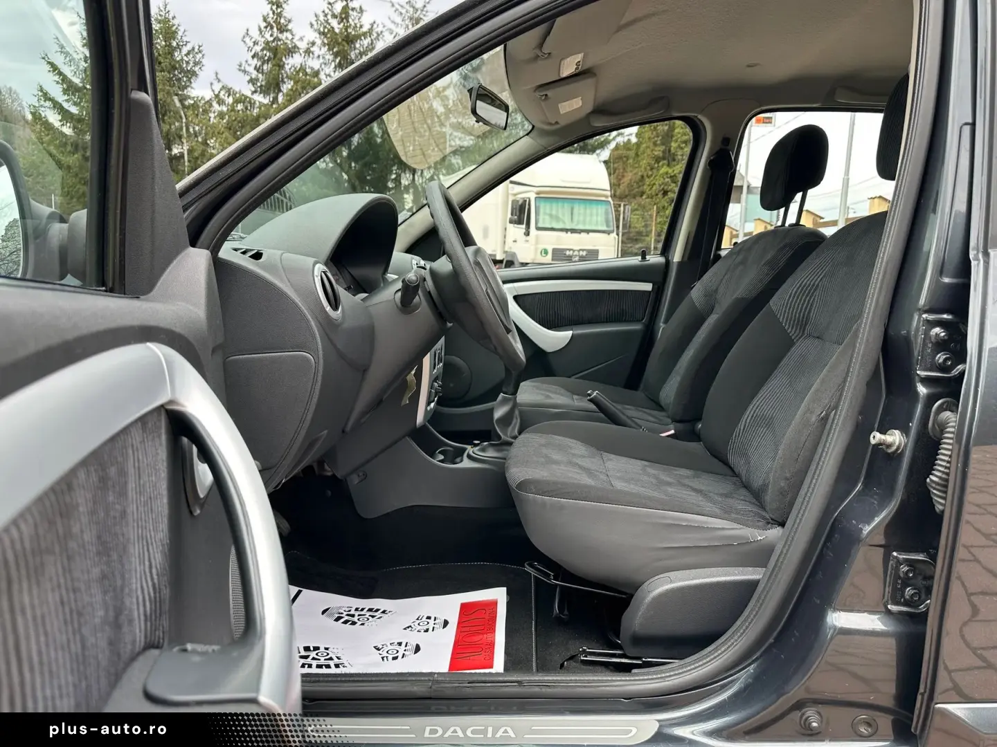 Dacia Sandero 1.5 DCI Laureate