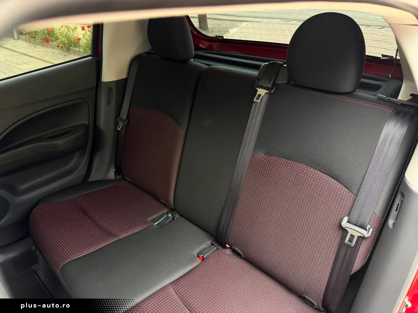 MITSUBISHI Mirage SE  BLACK EDITION  1.2 i  80PS  08 2025