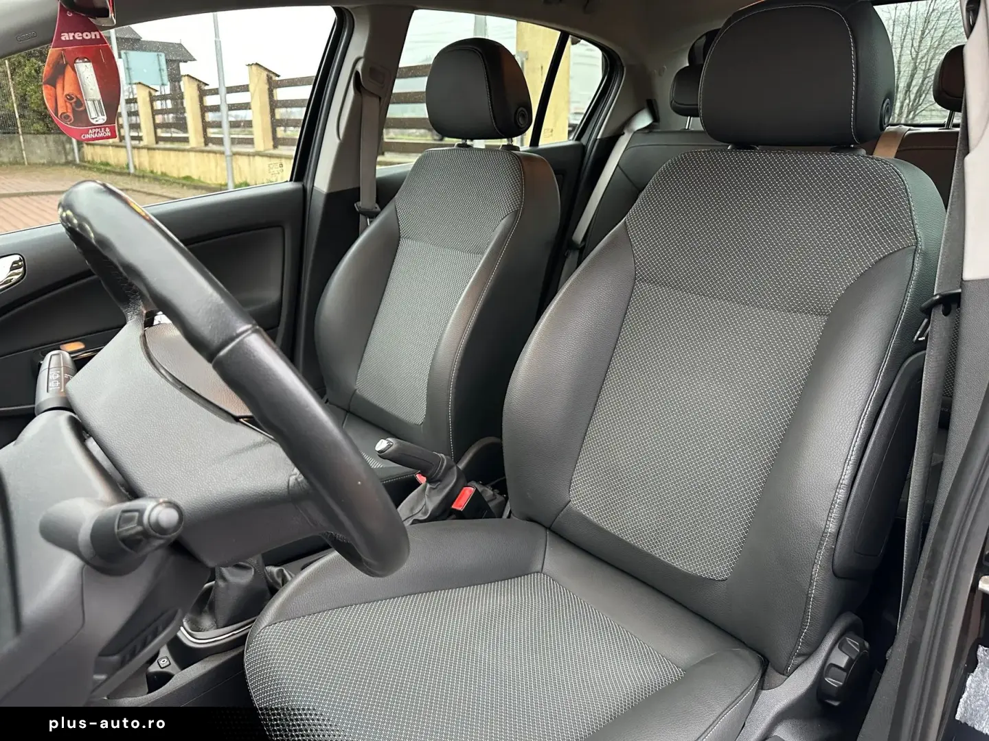 Opel Corsa 1.3 CDTI Cosmo  ECOTEC  04 2011  Euro5