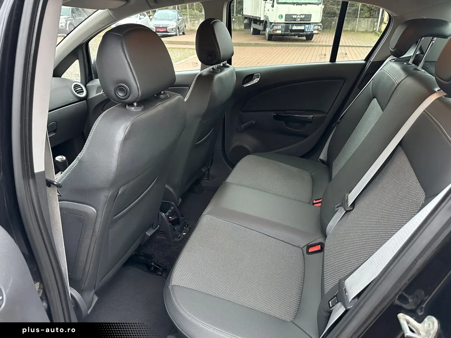 Opel Corsa 1.3 CDTI Cosmo  ECOTEC  04 2011  Euro5