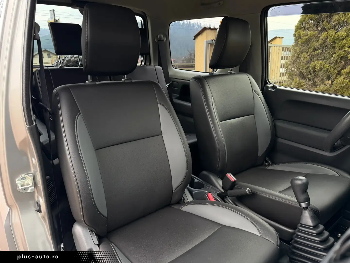 SUZUKI JIMNY  1.3 i  06 2015  24.000 KM!!!