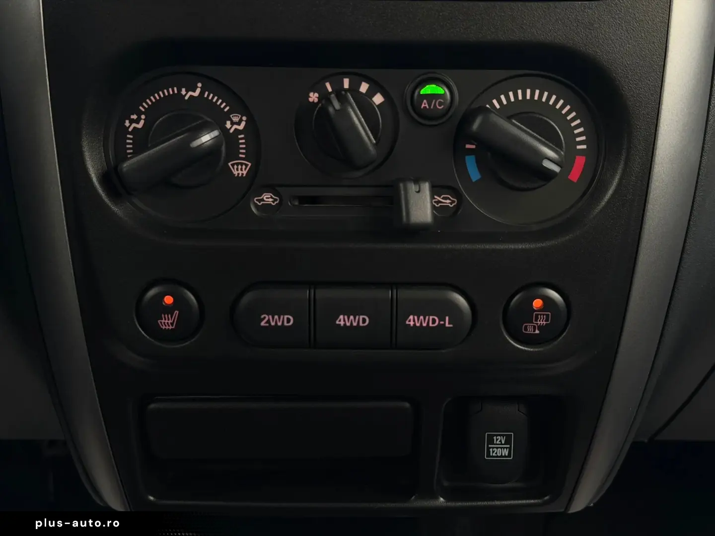 SUZUKI JIMNY  1.3 i  06 2015  24.000 KM!!!