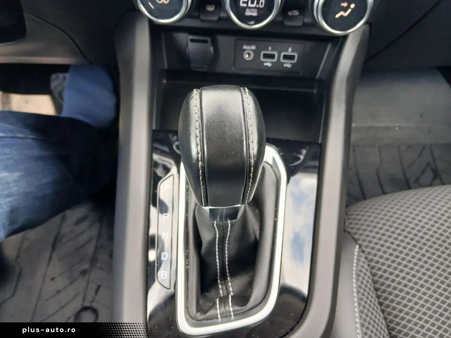 Renault Arkana E-TECH Intens 145 CP