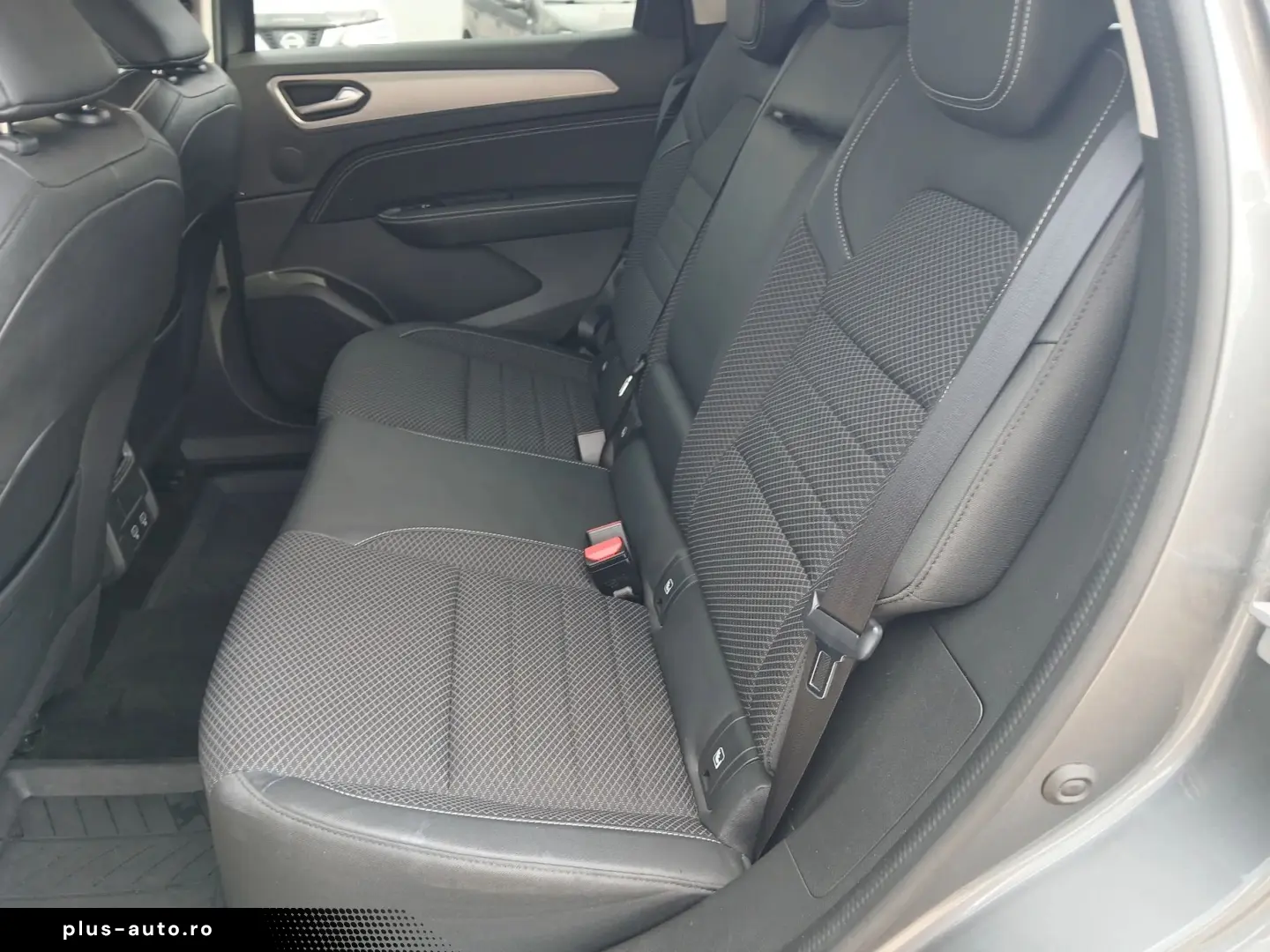 Renault Arkana E-TECH Intens 145 CP
