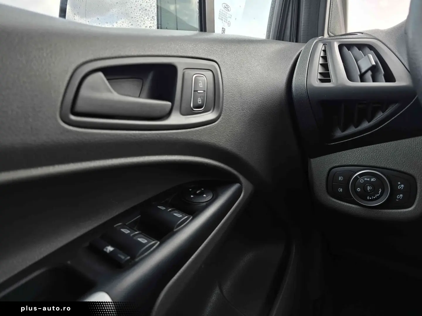 Ford Transit-Connect