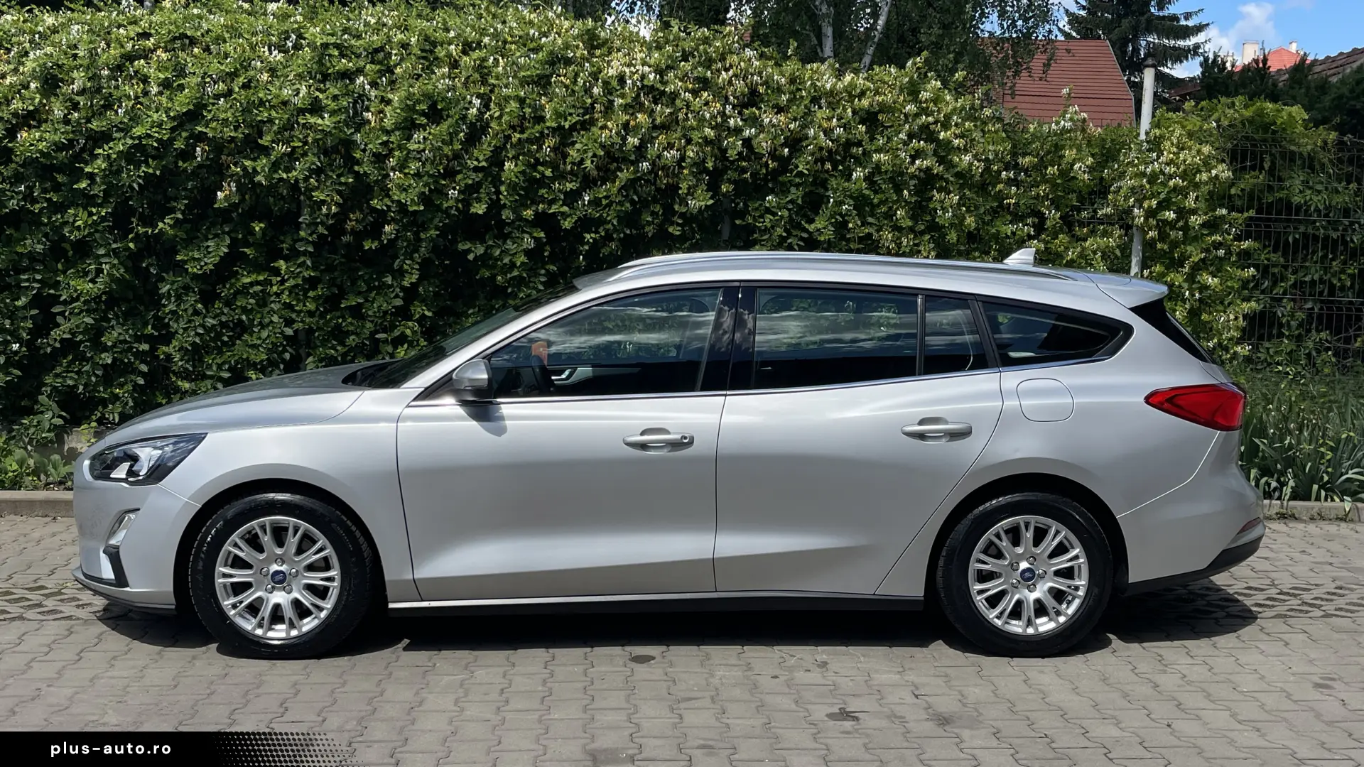⭐ FORD FOCUS COOL & CONNECT ⭐