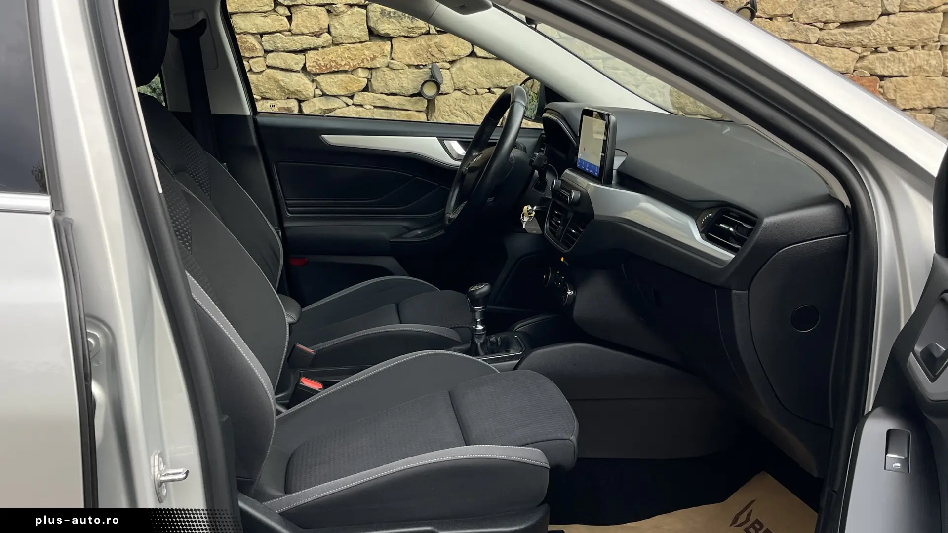 ⭐ FORD FOCUS COOL & CONNECT ⭐