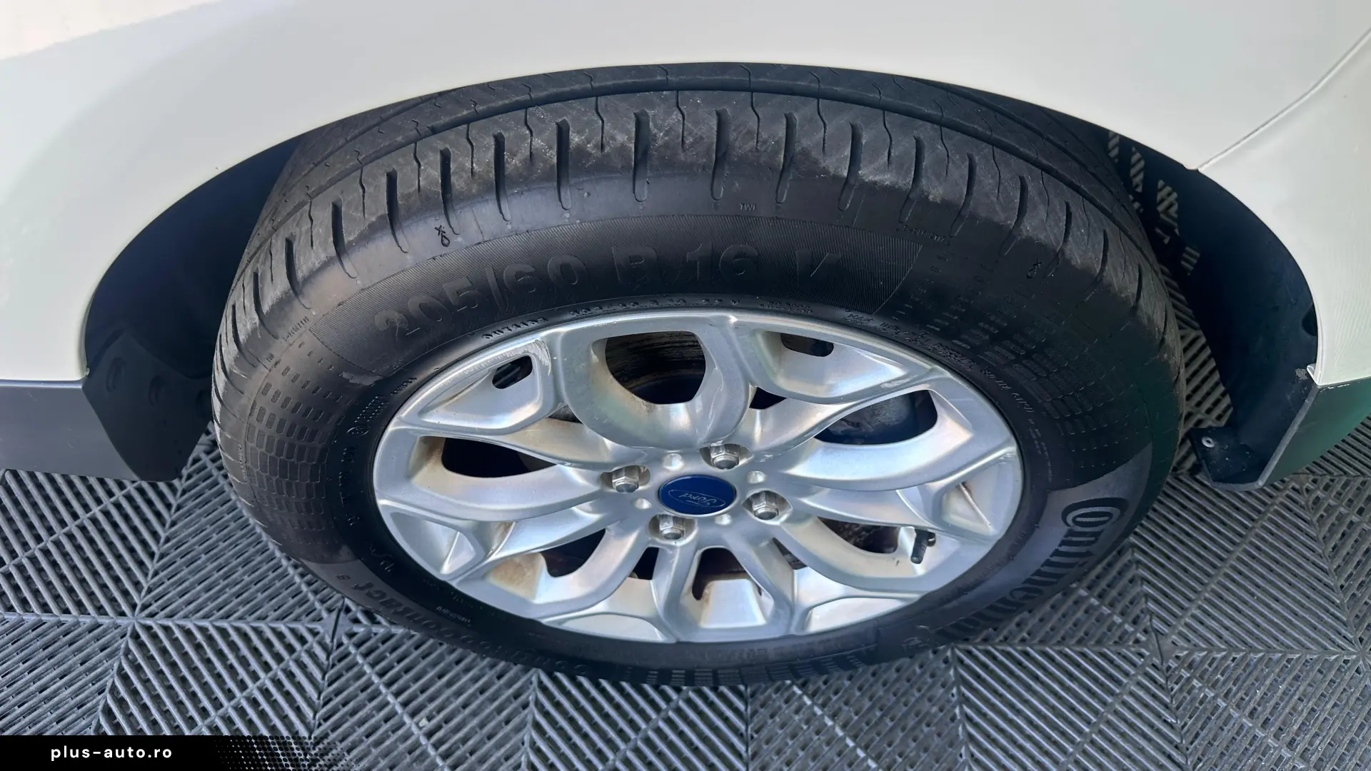 Ford EcoSport 1.0 Benzina 125 CP An 2016