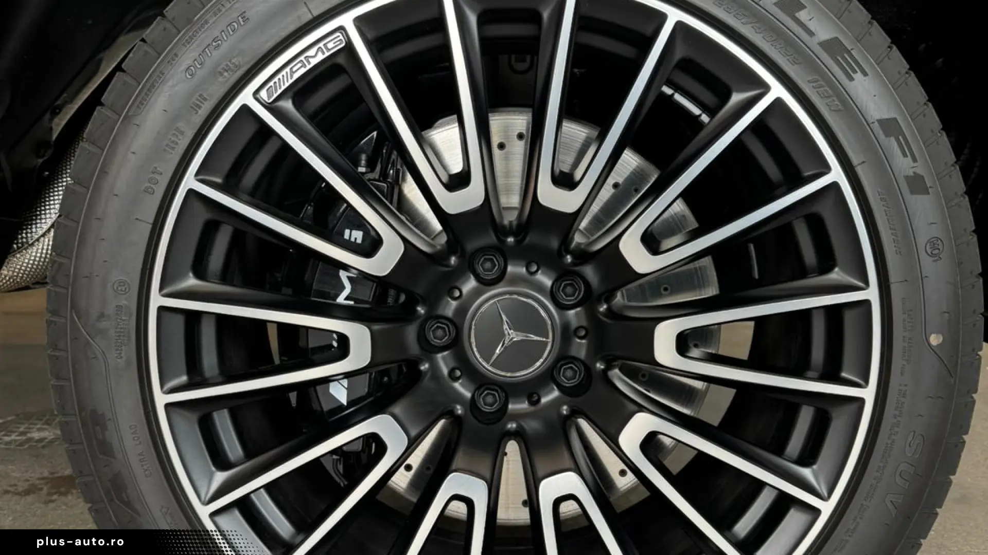 Mercedes-Benz G63 AMG   Finanțare Leasing