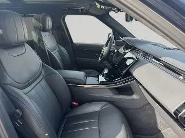 LAND ROVER Range Rover Sport D350 Autobiography BLACK PACK