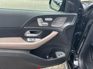 MERCEDES-BENZ GLE 63 AMG 4M  Night DriversPack Perf.-Abgas