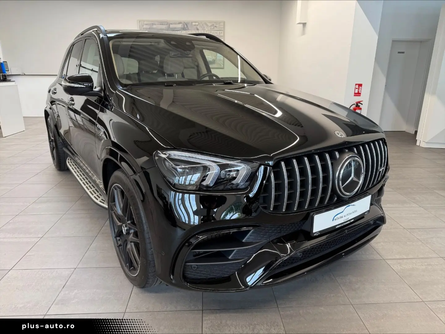 MERCEDES-BENZ GLE 63 AMG 4Matic  HUD PANO SPORTABGASANLAGE