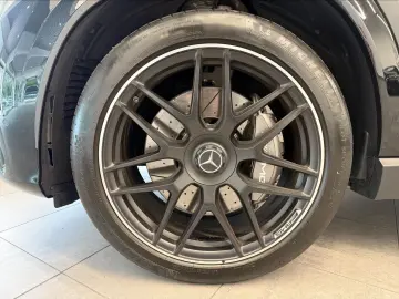 MERCEDES-BENZ GLE 63 AMG 4Matic  HUD PANO SPORTABGASANLAGE