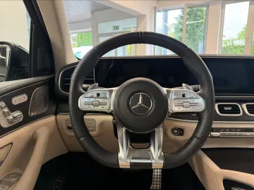 MERCEDES-BENZ GLE 63 AMG 4Matic  HUD PANO SPORTABGASANLAGE