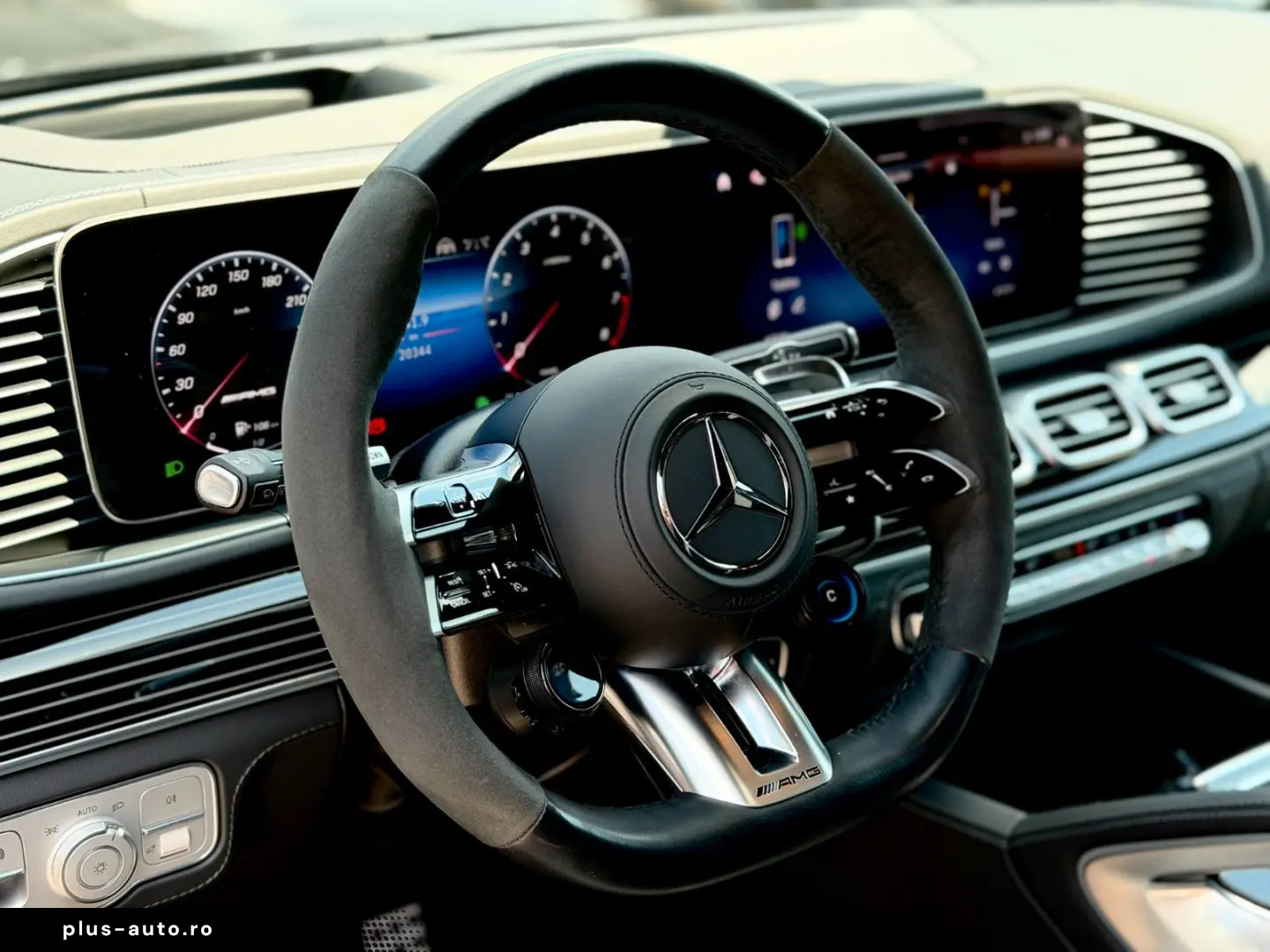 MERCEDES-BENZ GLE 63 S AMG 4Matic  HUD PANO StHz