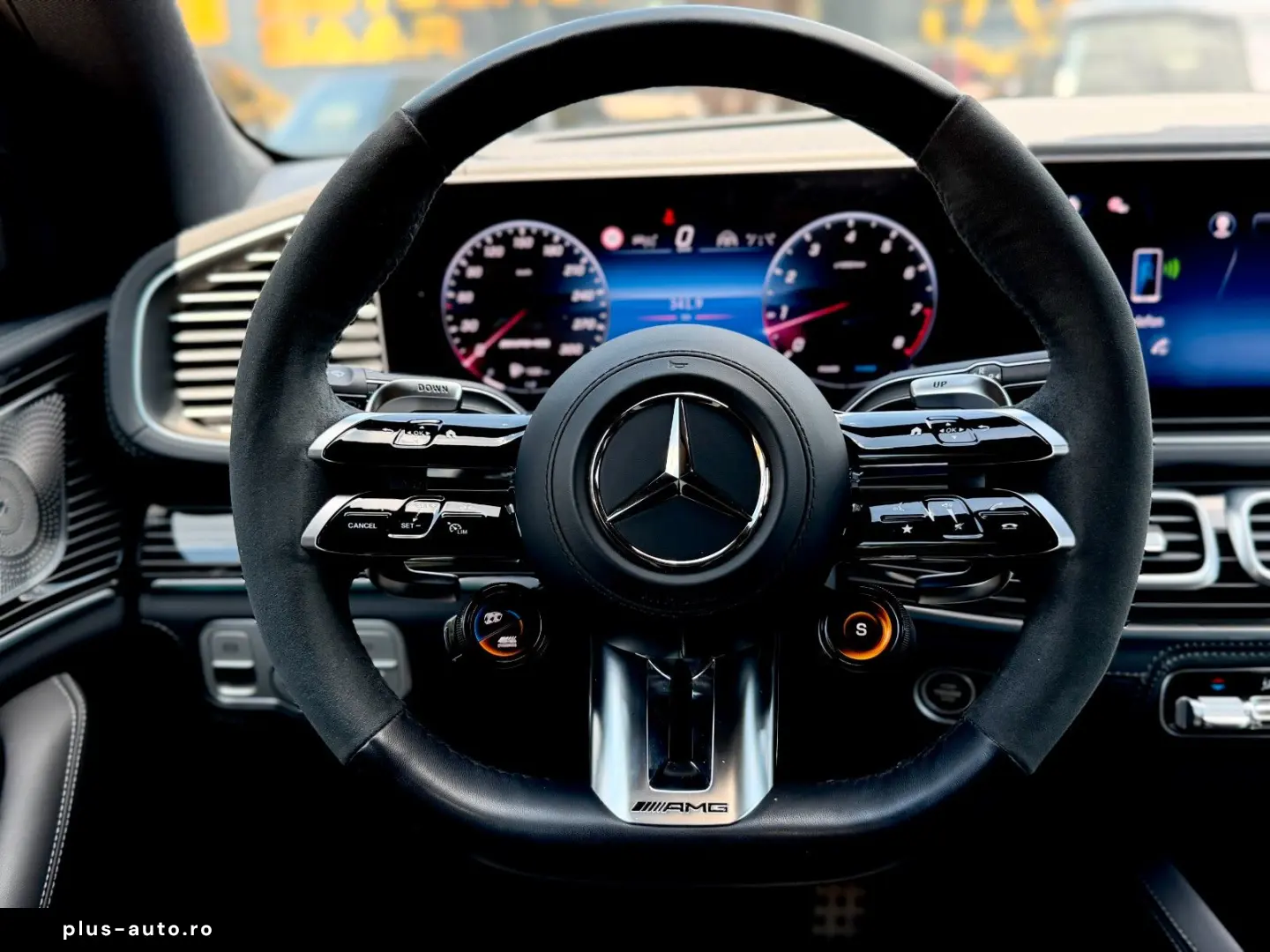 MERCEDES-BENZ GLE 63 S AMG 4Matic  HUD PANO StHz