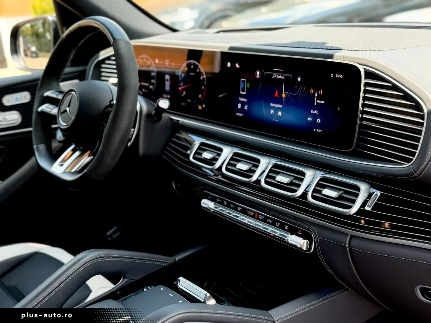 MERCEDES-BENZ GLE 63 S AMG 4Matic  HUD PANO StHz