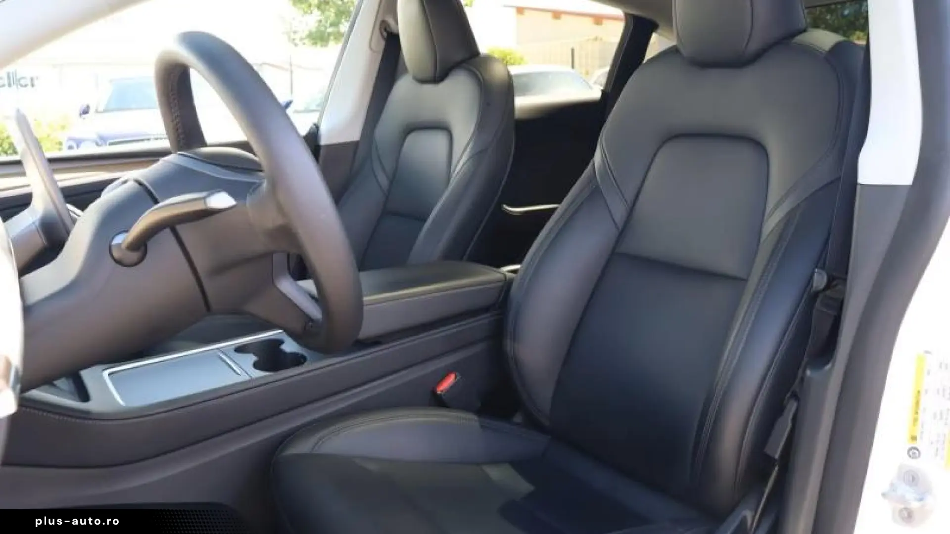 Tesla Model Y Long Range Dual AWD