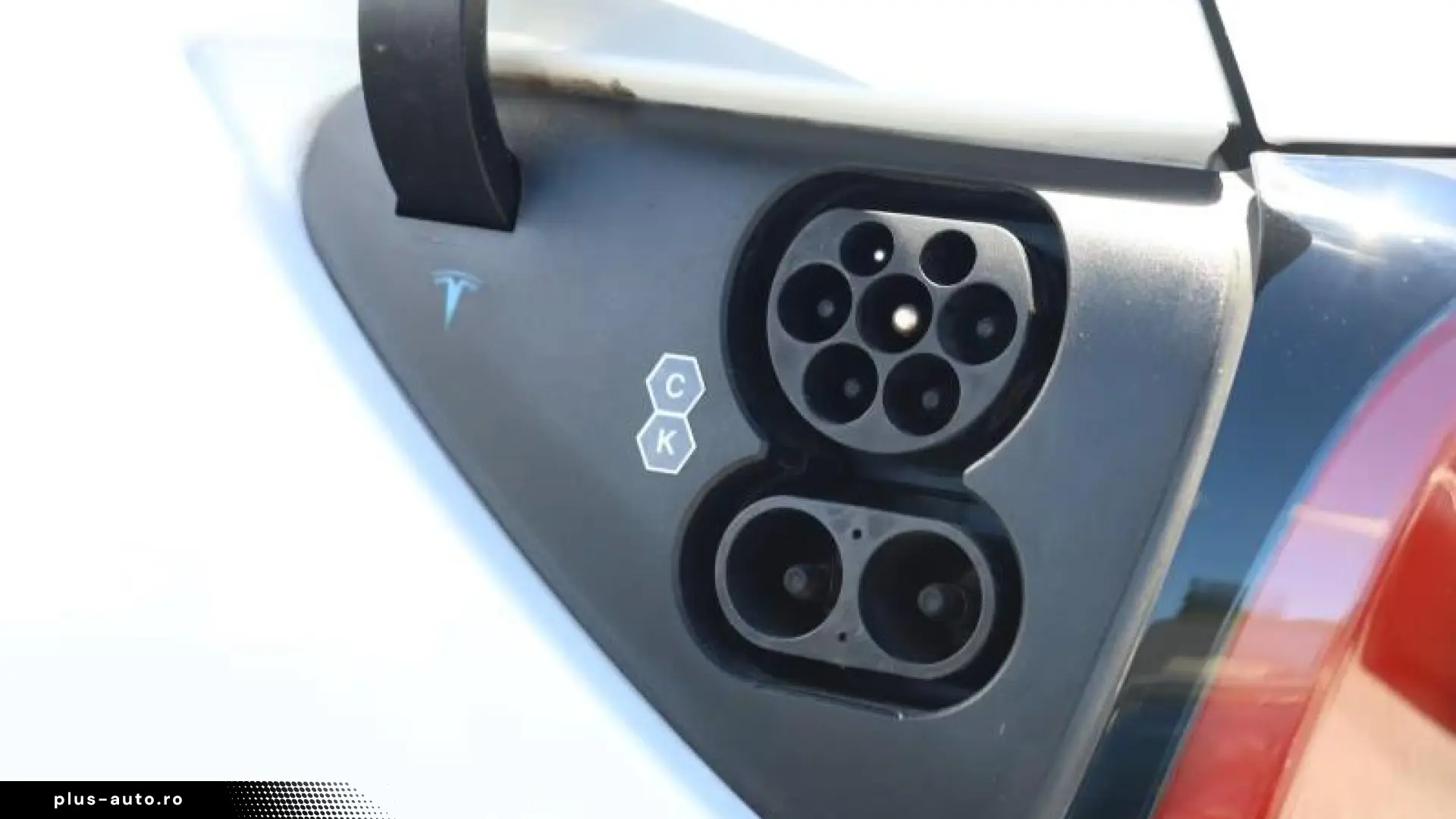 Tesla Model Y Long Range Dual AWD