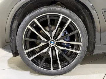 BMW X5 xDrive40i M Sportpaket Luftfeder AHK Standhzg