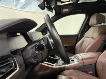 BMW X5 xDrive40i M Sportpaket Luftfeder AHK Standhzg